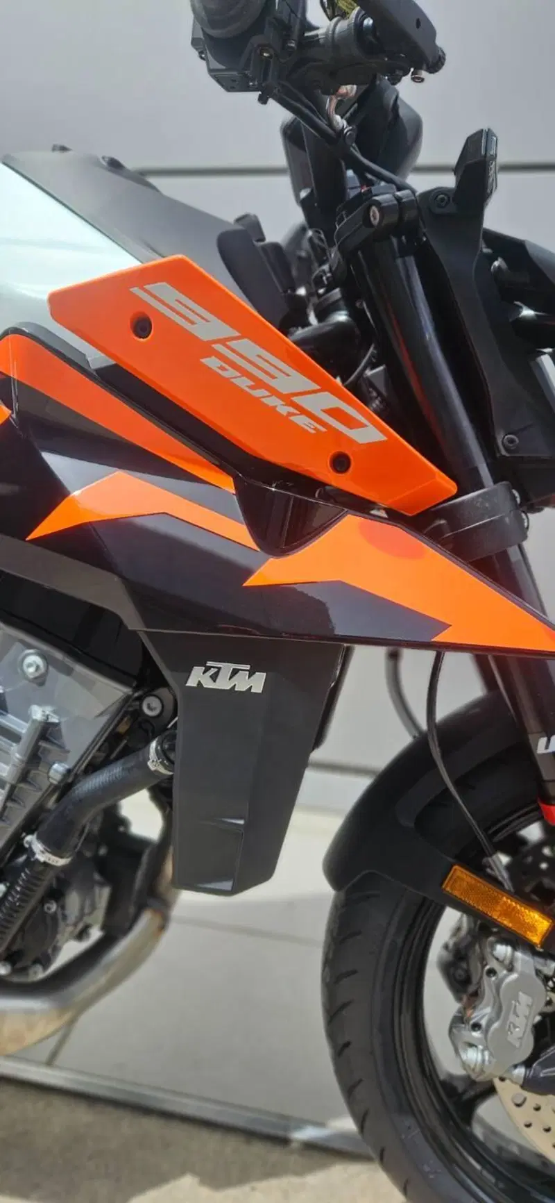KTM 990 Duke (2024 - 26) (3)