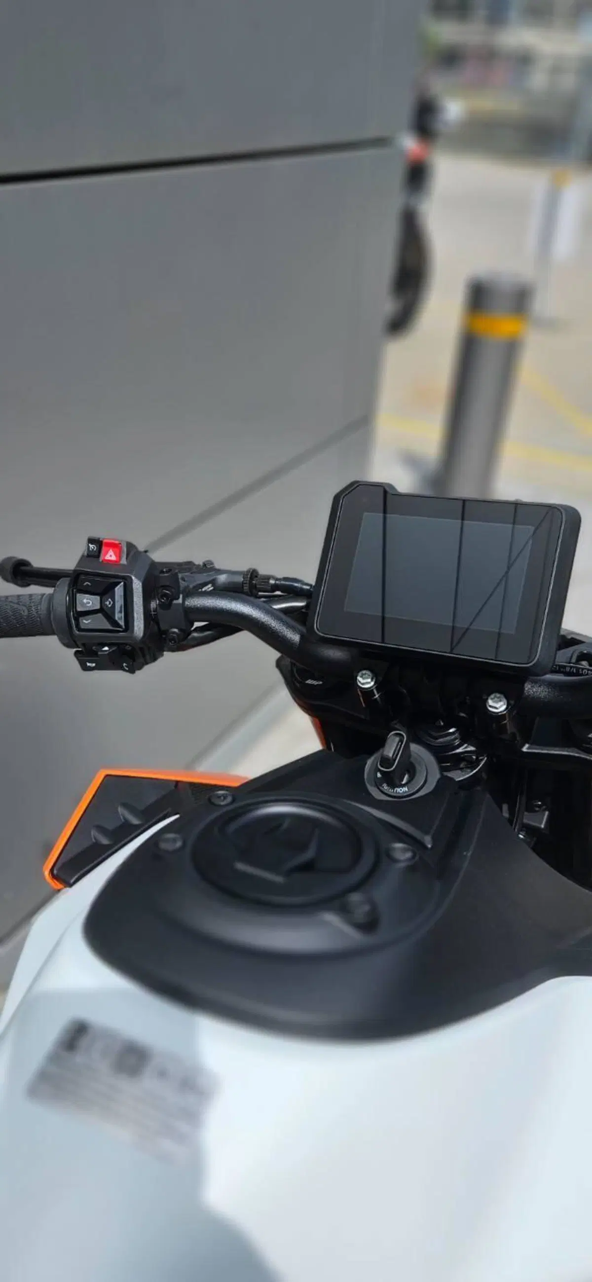 KTM 990 Duke (2024 - 26) (8)