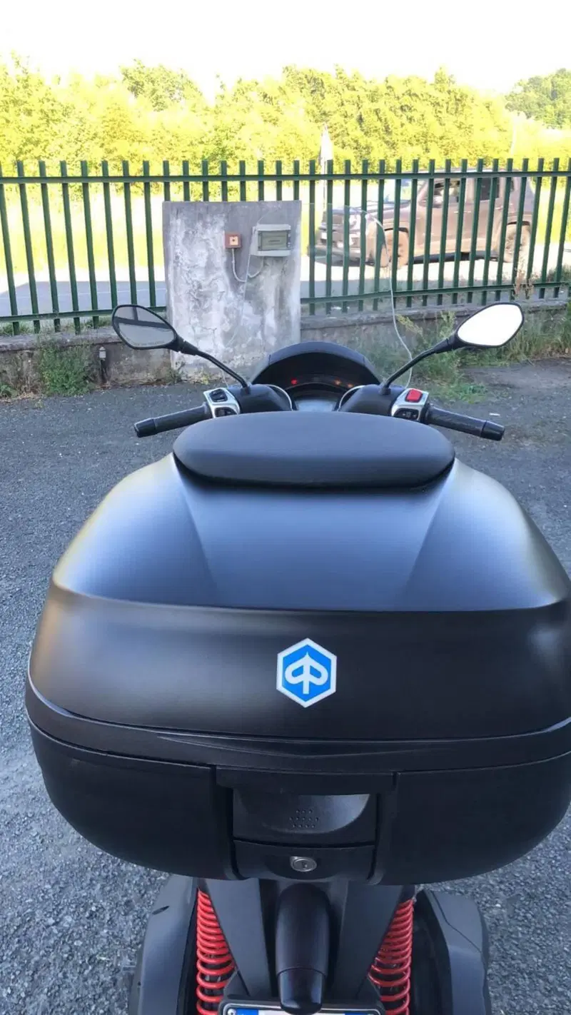 Piaggio Mp3 300 Hpe Sport (2019 - 20) (4)