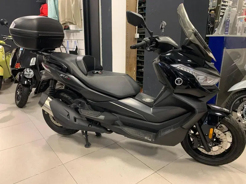 Voge Sfida SR4 MAX (2024 - 26)