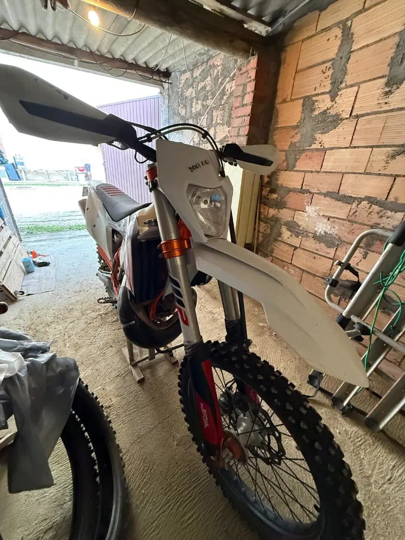 KTM 250 EXC-F Six Days (2020)