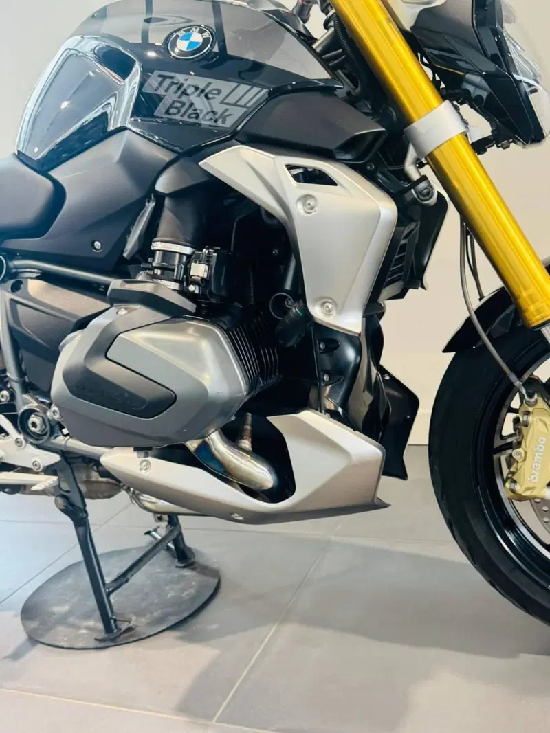Bmw R 1250 R (2021 - 25) (4)