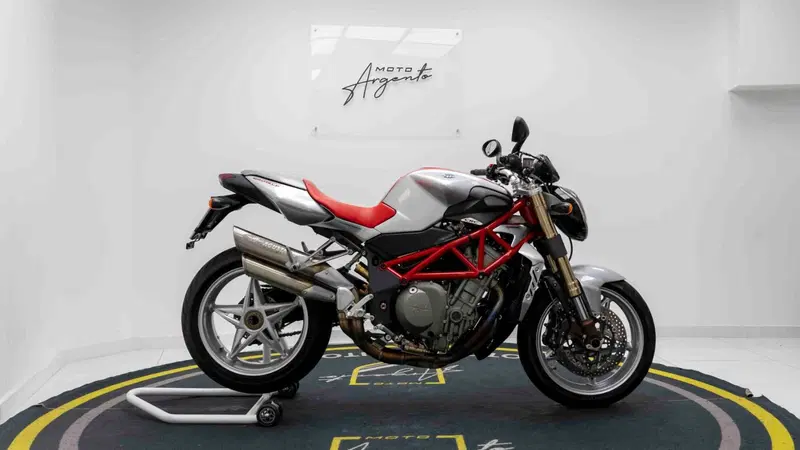 MV Agusta Brutale 910 S (2005 - 11) (2)