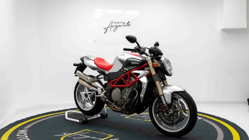 MV Agusta Brutale 910 S (2005 - 11) (9)
