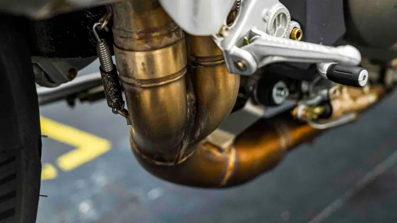 MV Agusta Brutale 910 S (2005 - 11) (15)