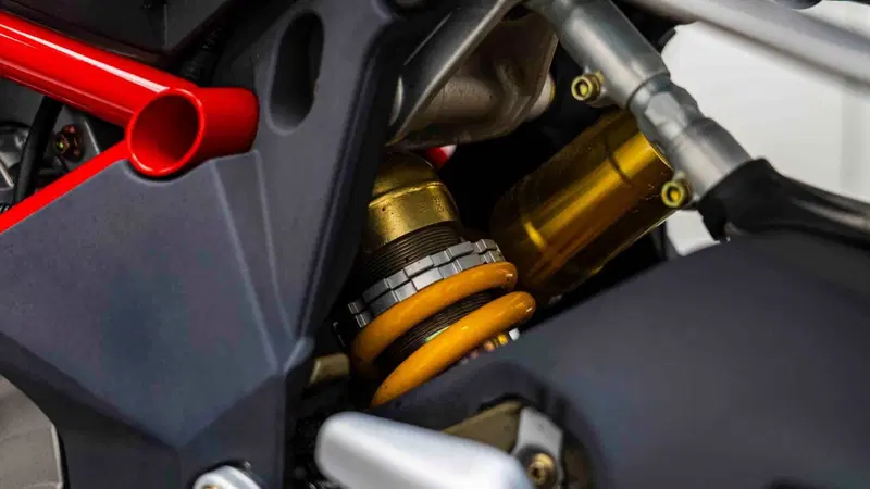 MV Agusta Brutale 910 S (2005 - 11) (17)