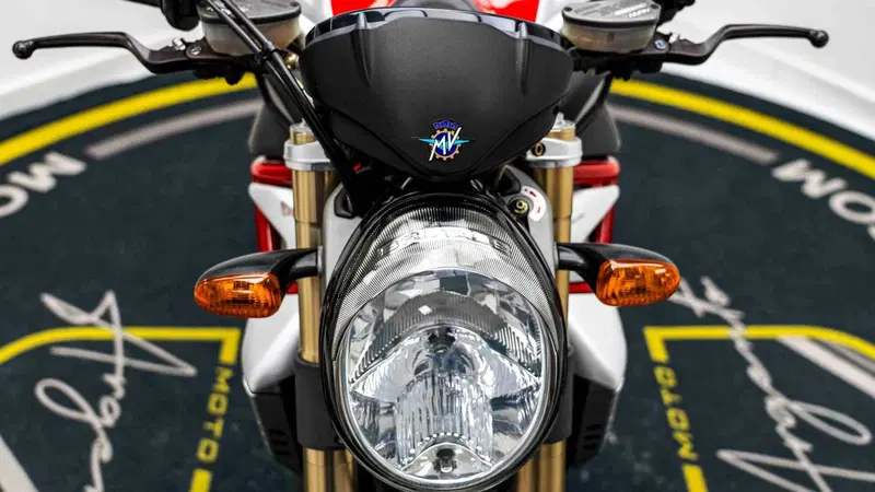 MV Agusta Brutale 910 S (2005 - 11) (19)
