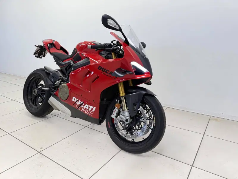 Ducati Panigale V4 S (2022 - 24) (4)