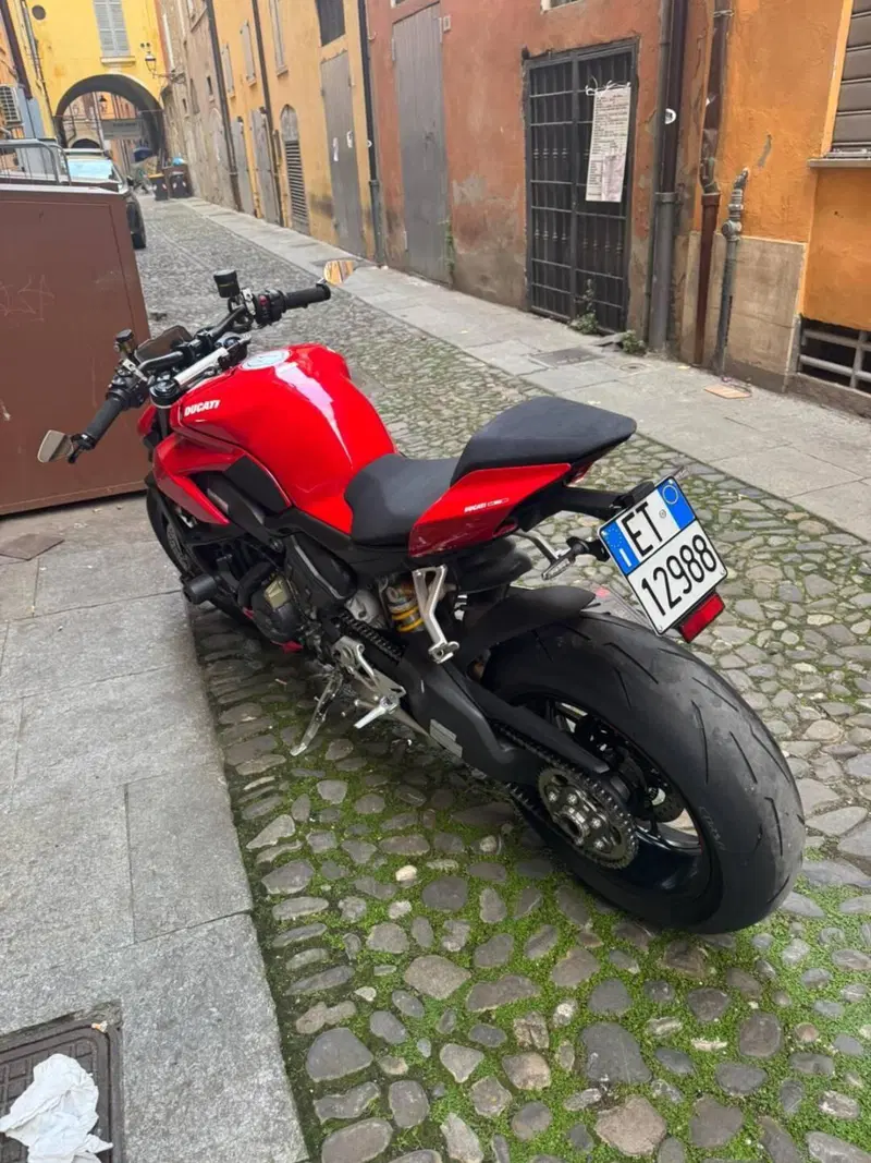 Ducati Streetfighter V4 1100 (2020) (3)