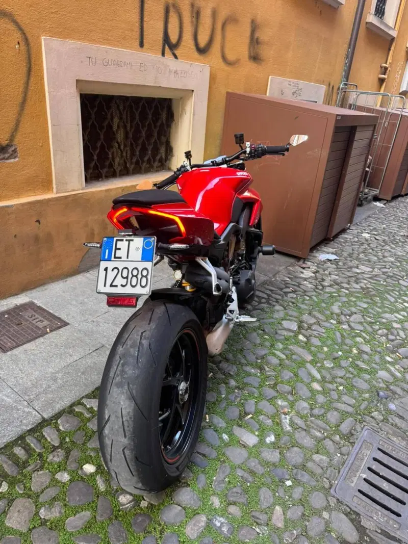 Ducati Streetfighter V4 1100 (2020) (6)