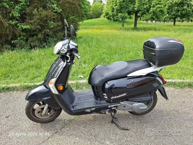 Kymco Like 200i (2009 - 17) (3)