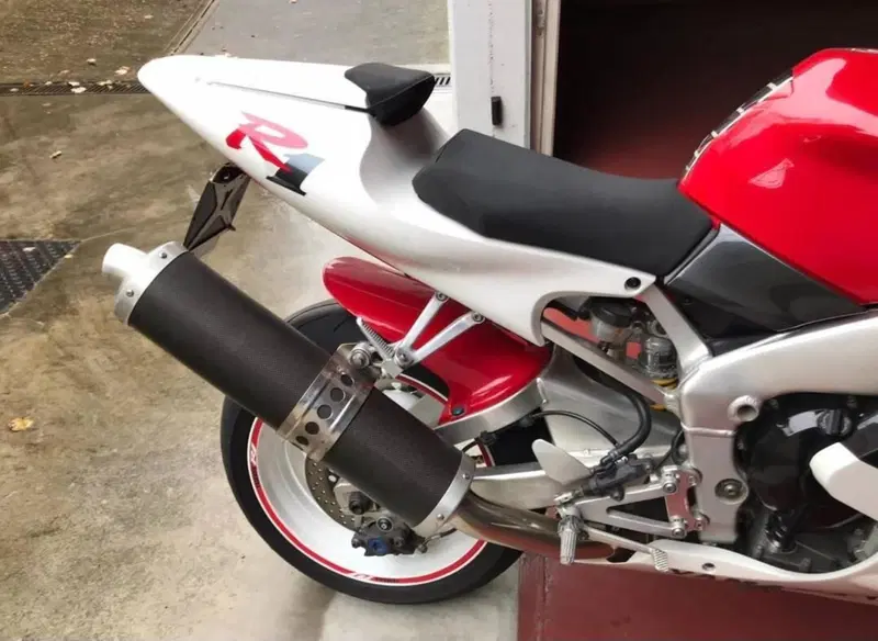 Yamaha YZF R1 (1998 - 99) (6)