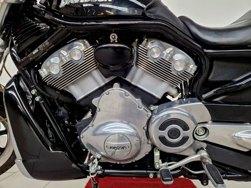 Harley-Davidson 1130 Street Rod (2006 - 07) - VRSCR (9)