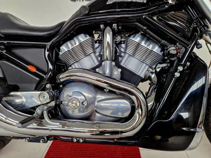 Harley-Davidson 1130 Street Rod (2006 - 07) - VRSCR (15)