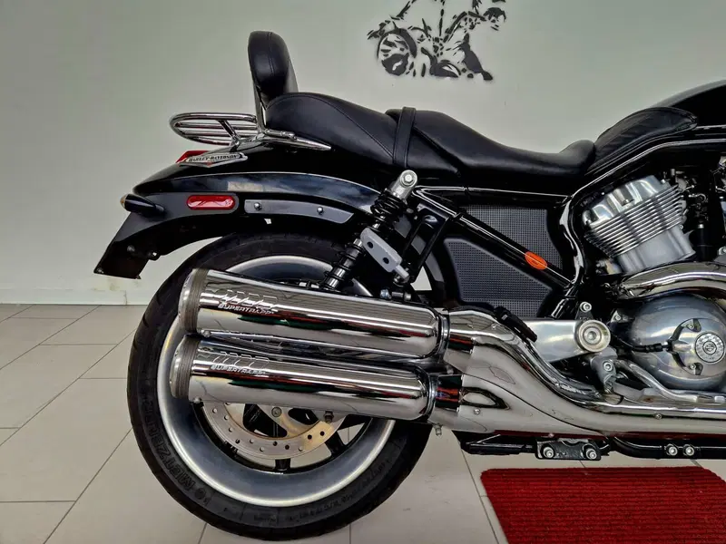Harley-Davidson 1130 Street Rod (2006 - 07) - VRSCR (16)