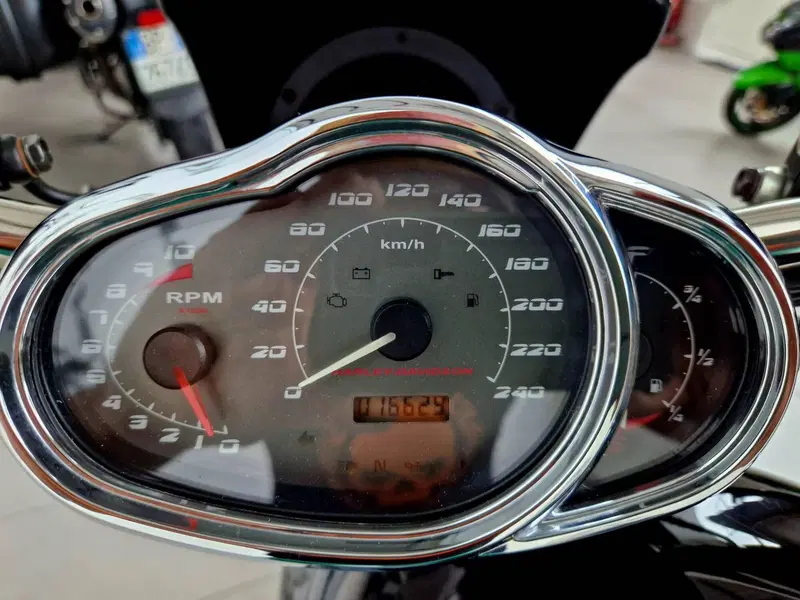Harley-Davidson 1130 Street Rod (2006 - 07) - VRSCR (20)