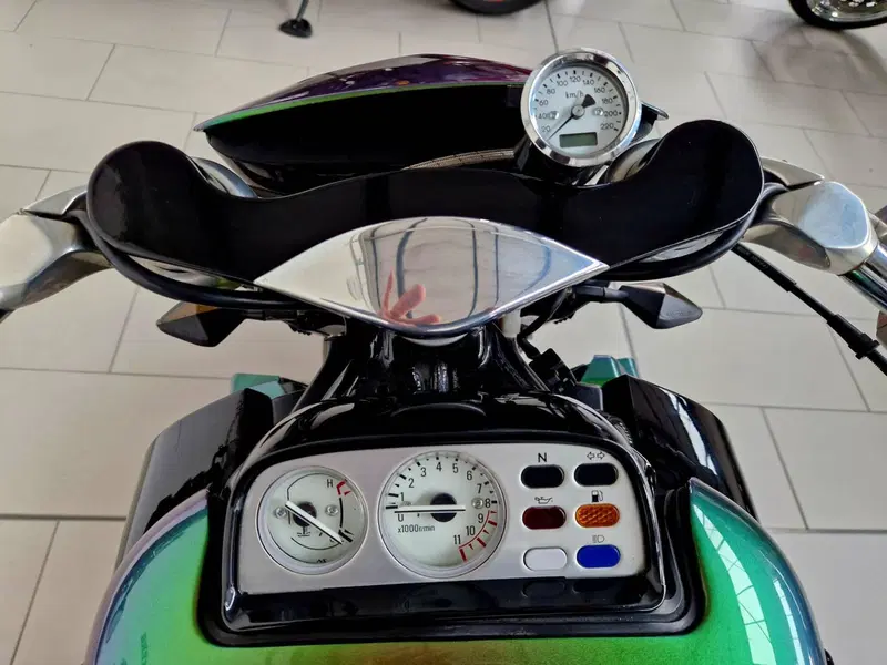 Yamaha V-Max 1200 (13)