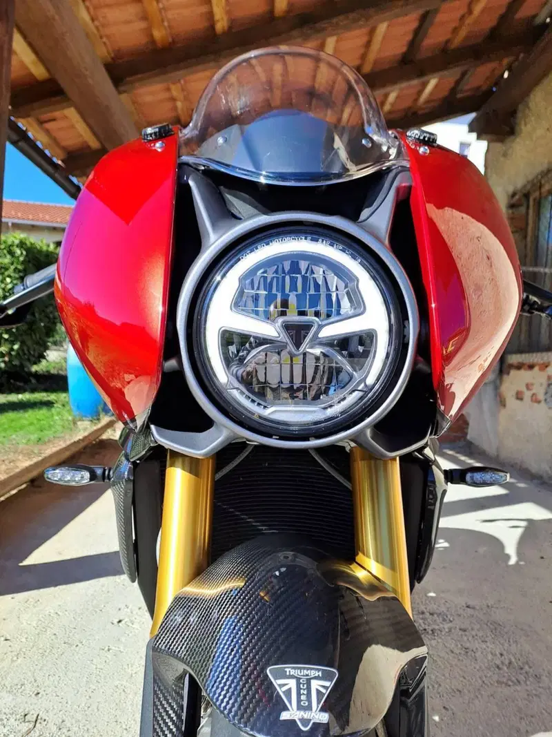 Triumph Speed Triple 1200 RR (2022 - 26) (2)