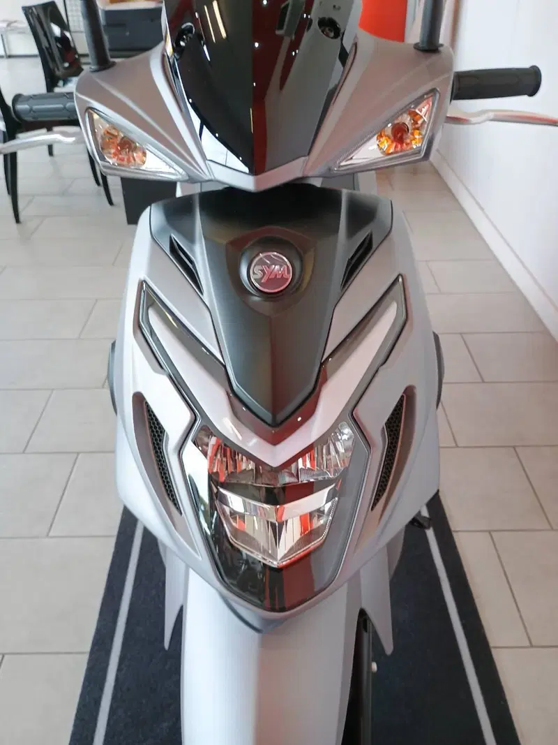Sym Symphony 125 SR (2026) (13)