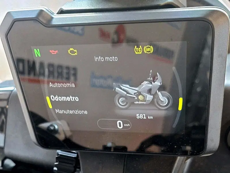 Husqvarna Norden 901 Expedition (2025 - 26) (4)