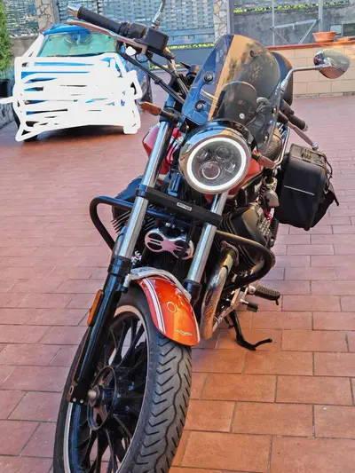 Moto Guzzi V9 Roamer (2016 - 18) usata