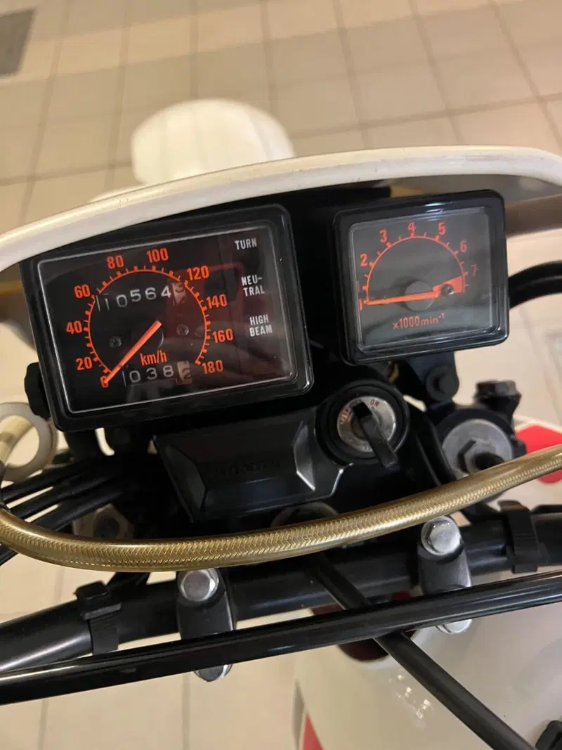 Honda XL 600 R (11)