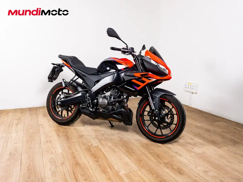 Aprilia Tuono 125 (2025 - 26) (2)