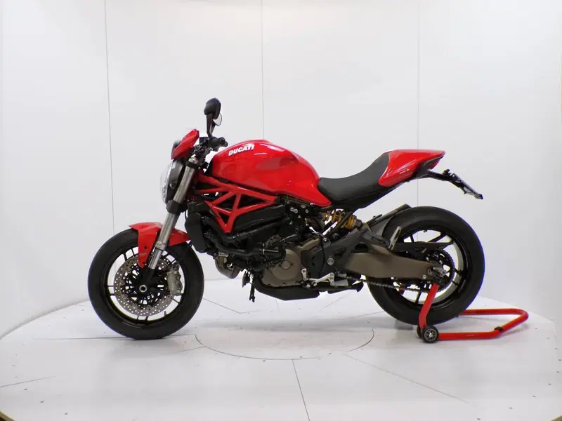 Ducati Monster 821 Stripe ABS (2015 - 17) (4)