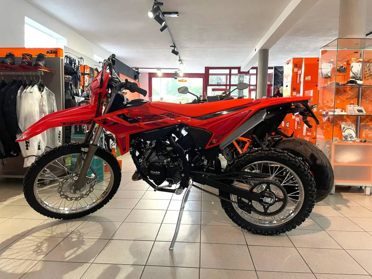 Betamotor RR 50 Enduro (2021 - 26) (2)
