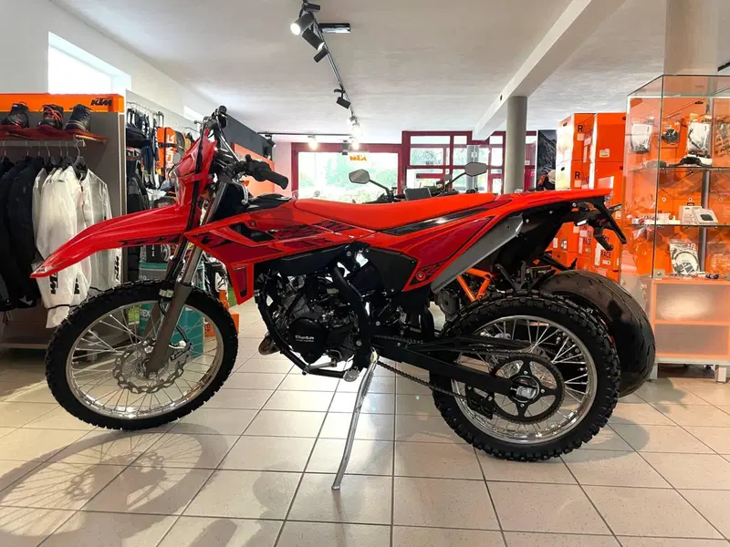 Betamotor RR 50 Enduro (2021 - 26) (2)