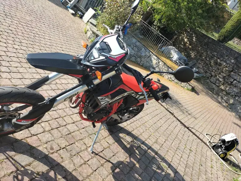 Betamotor RR 125 4T Motard LC (2021 - 23) (5)