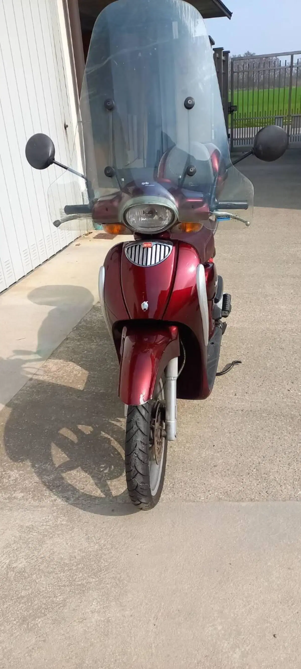 Aprilia Scarabeo 100 (1999 - 02) (5)