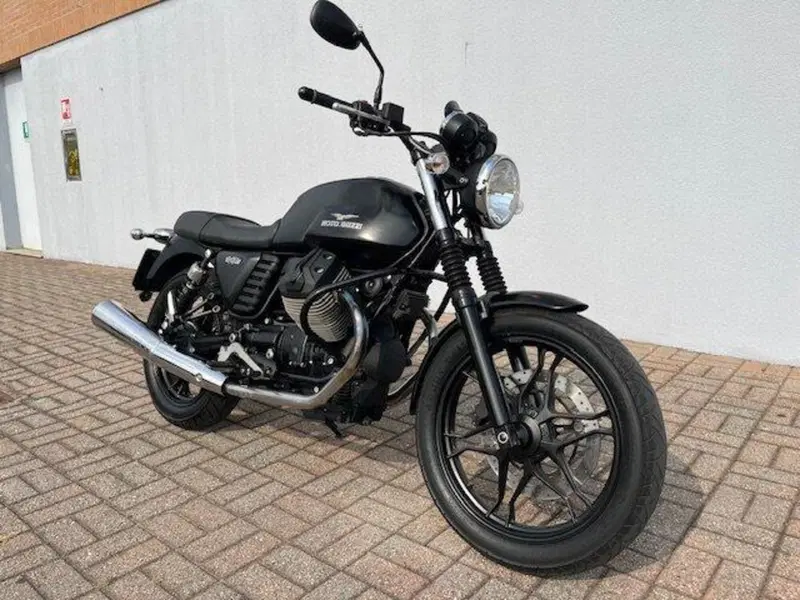 Moto Guzzi V7 Special (2012 - 14)
