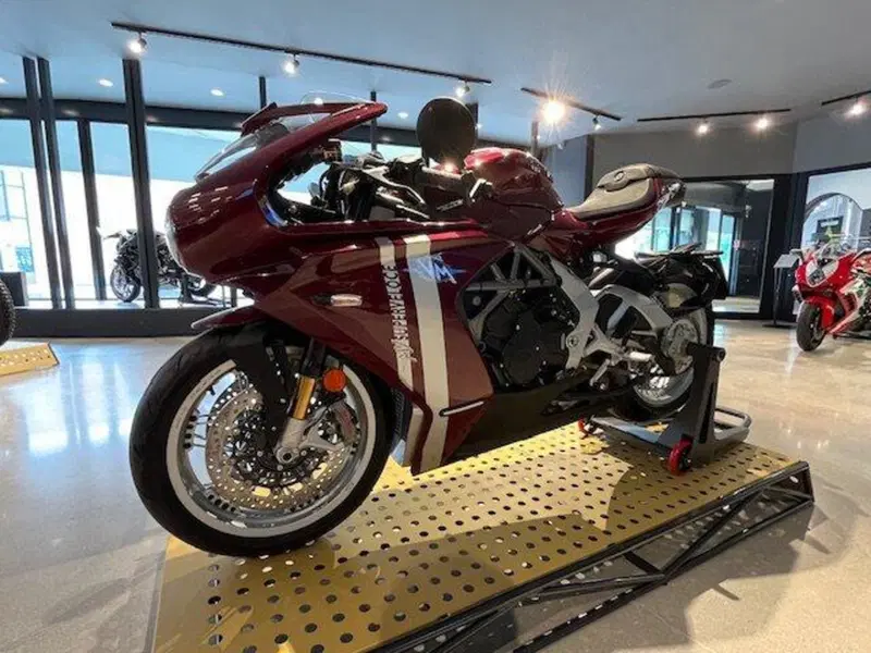 MV Agusta Superveloce 800 98 (2023 - 26)