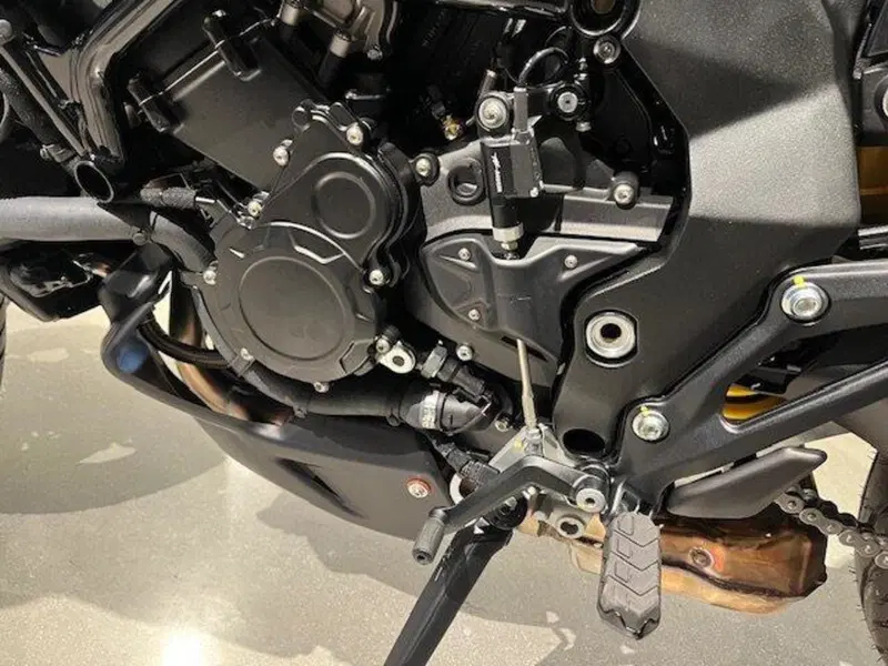 MV Agusta Turismo Veloce 800 R (2023 - 26) (5)