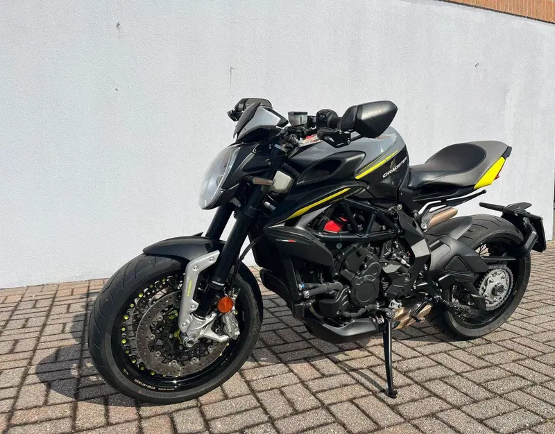 MV Agusta Dragster 800 RR (2021 - 23)