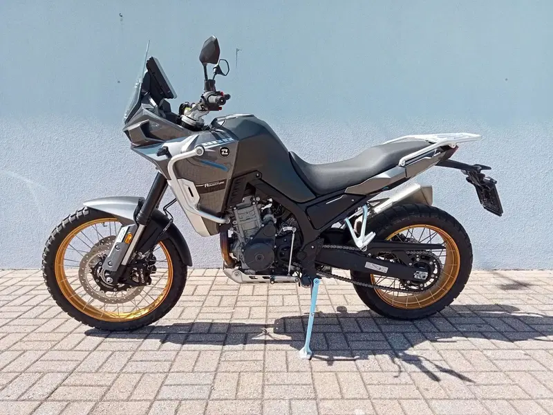 Kove 800X Pro (2024 - 25) (2)