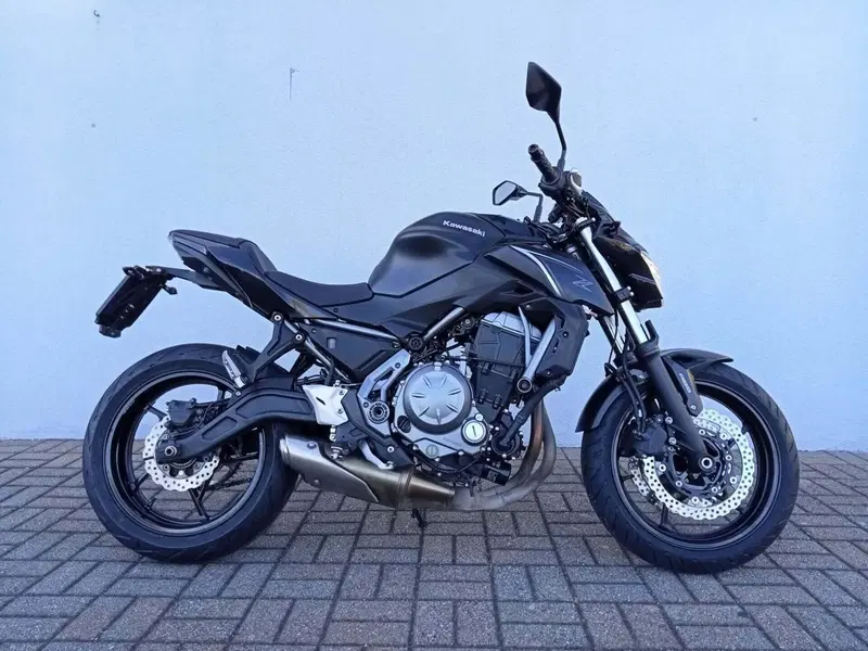 Kawasaki Z 650 (2017 - 19) (3)