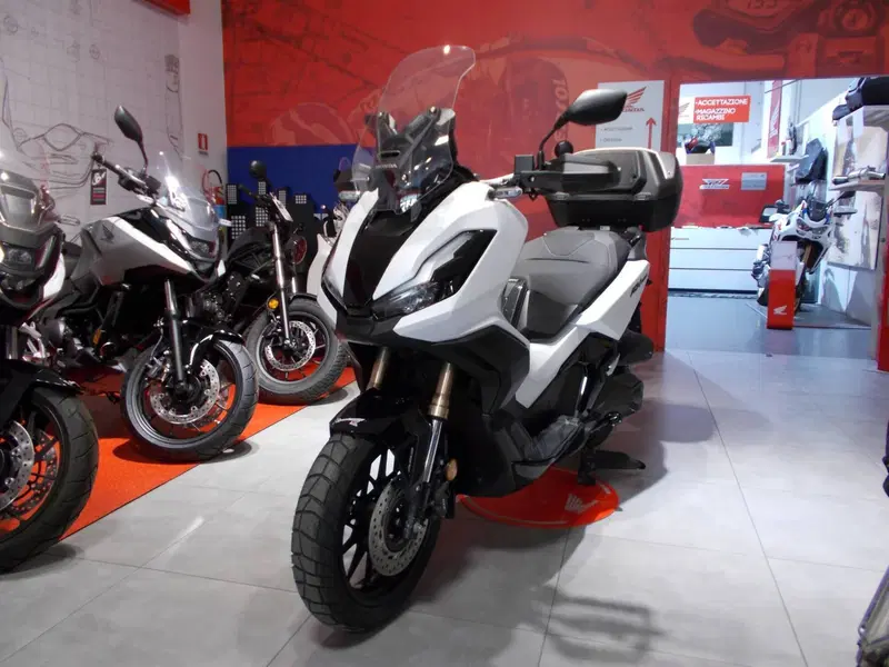 Honda ADV 350 (2022 - 24) (5)