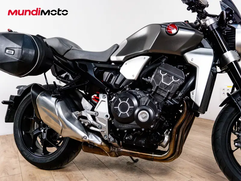 Honda CB 1000 R (2008 - 10) (2)