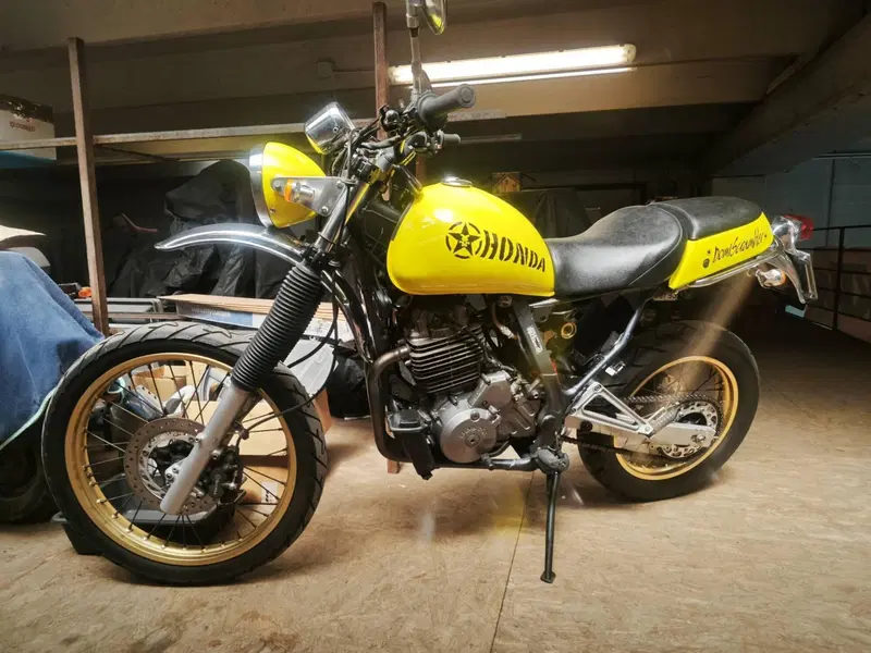 Honda NX 650 Dominator (1991 - 95) (5)