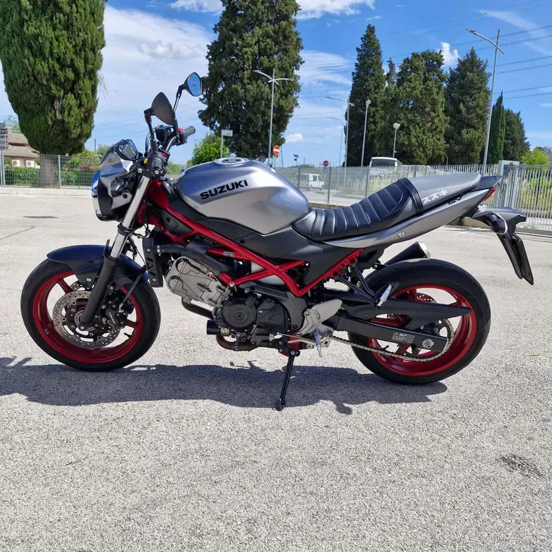 Suzuki SV 650 (2016 - 20) (3)
