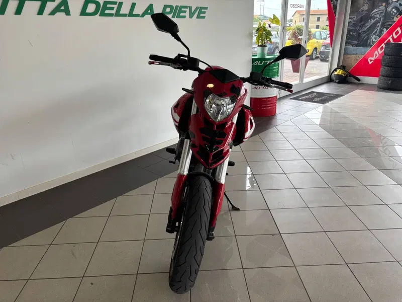 Ducati Hypermotard 796 (2012) (3)