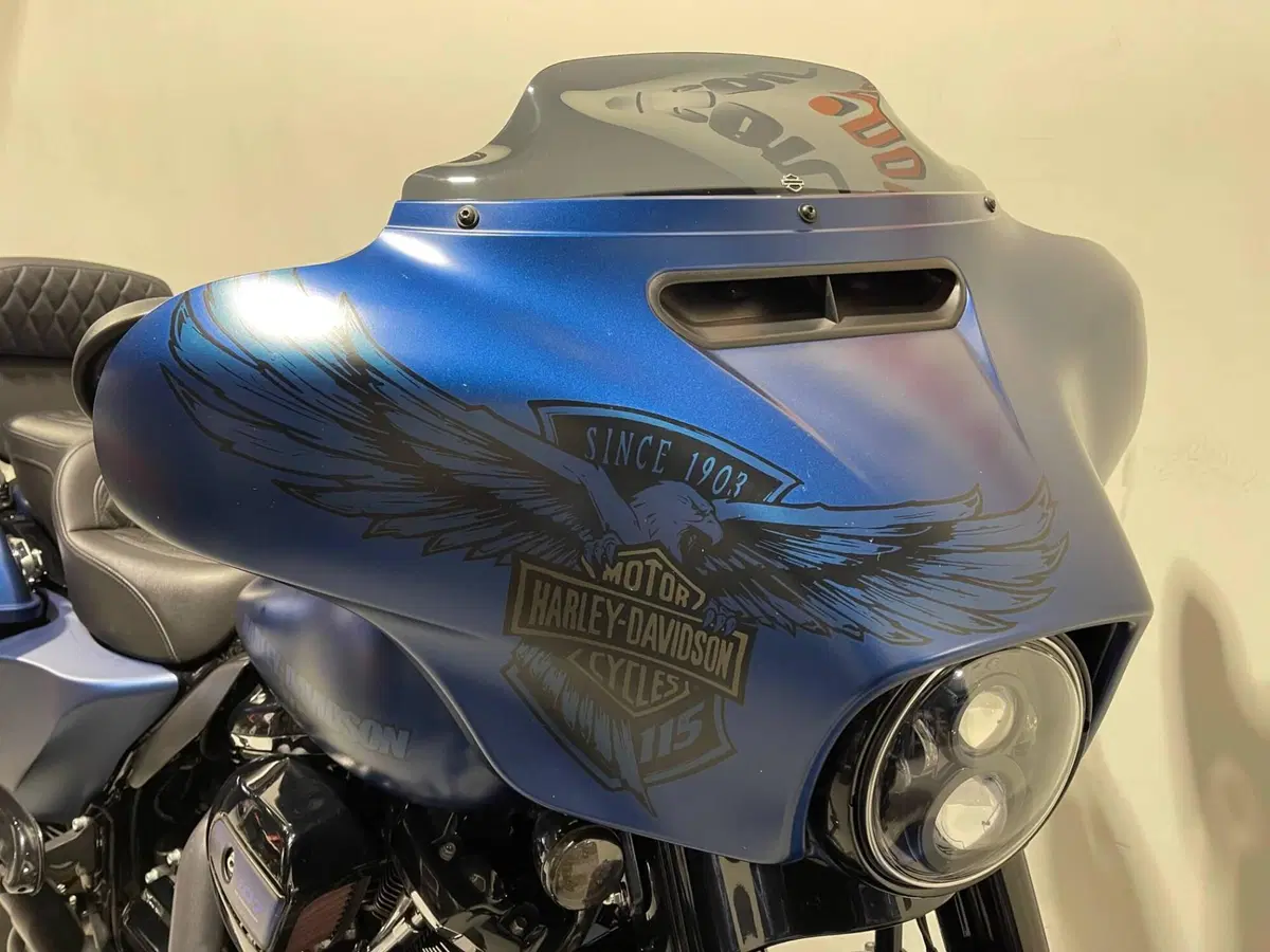 Harley-Davidson 107 Street Glide Special (2017 - 19) - FLHXS (5)
