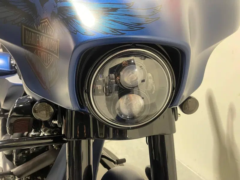 Harley-Davidson 107 Street Glide Special (2017 - 19) - FLHXS (10)