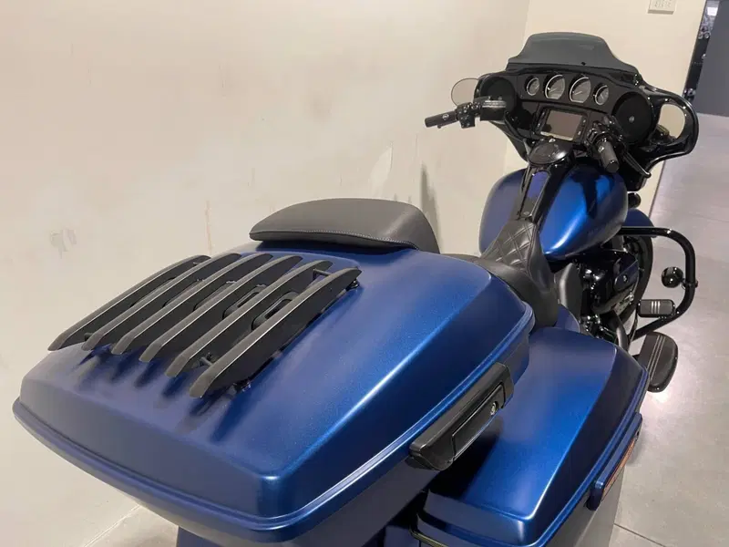 Harley-Davidson 107 Street Glide Special (2017 - 19) - FLHXS (15)