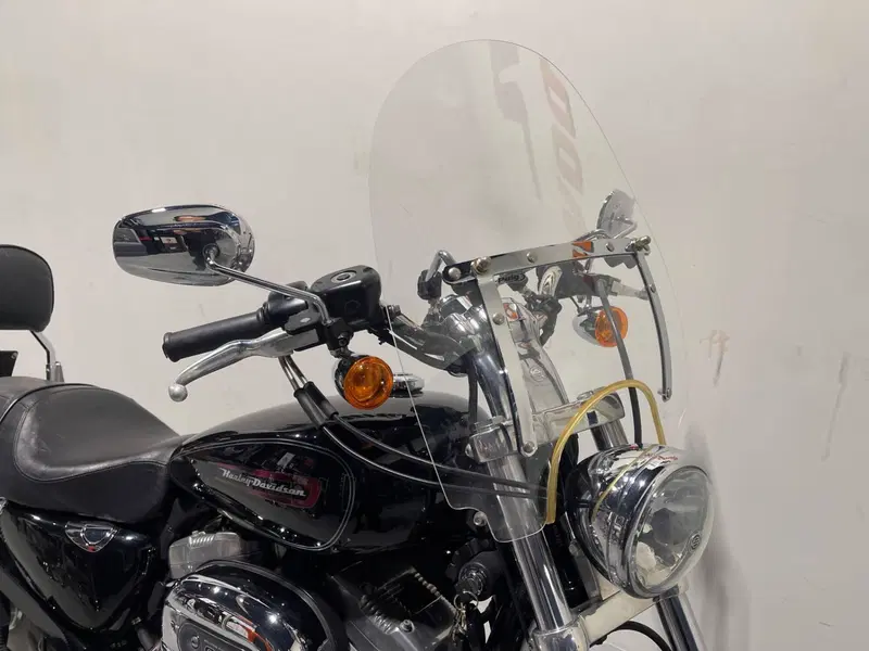 Harley-Davidson 883 Custom (2008 - 12) - XL 883C (3)
