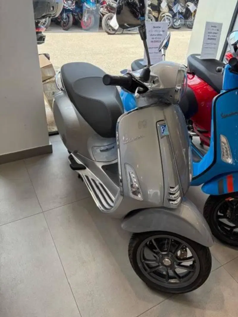 Vespa Vespa Elettrica 70 (2020 - 24) (2)