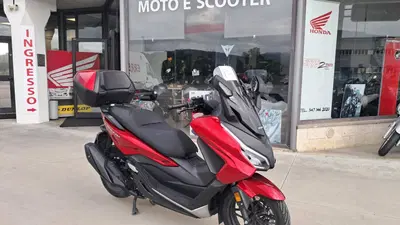 Honda Forza 350 Deluxe (2022 - 24) usata