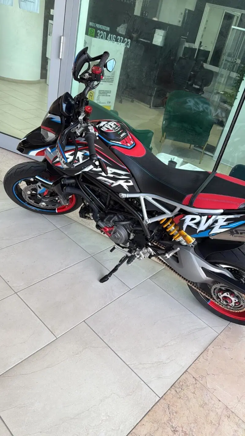 Ducati Hypermotard 950 RVE (2022 - 25) (3)